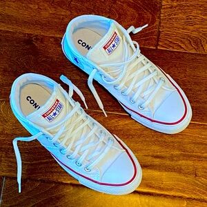 Converse all star; white women size 7.5
